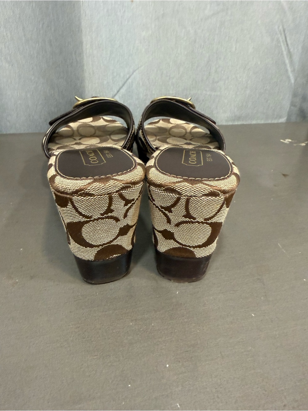 Coach Brown Mule Sandals with Signature Monogram and Gold Buckle Sz 8/.5 b - Picture 4 of 8